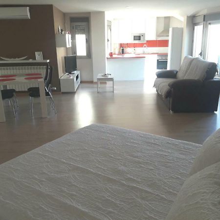 Apartamento Atico Apartment บัลเดเปญญาส ภายนอก รูปภาพ